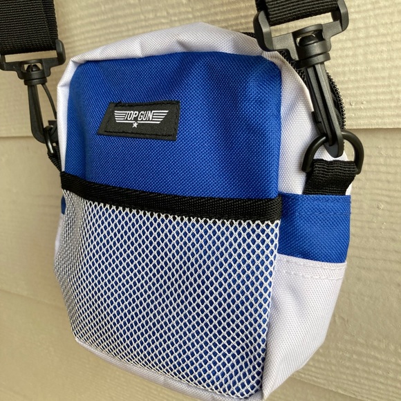 Mens Top Gun Sling Bag - Picture 7 of 7